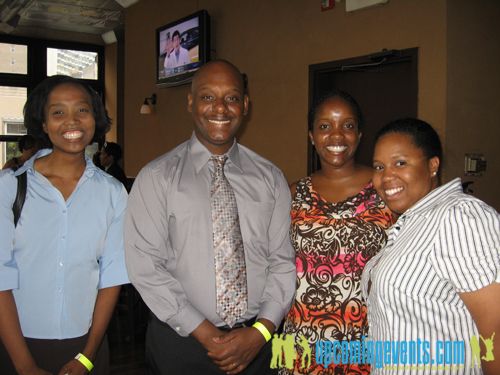 Photo from 200 Pro's Networking Happy Hour