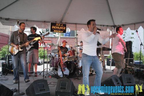 Photo from Manayunk Mayfest 2010