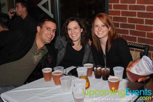 Photo from NYEphilly.com Open Bar - Manayunk Brewery