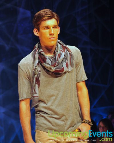 Photo from Philly Fashion Week 2010 (Saturday Gallery 2)