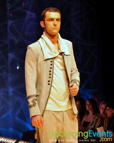 Photo from Philly Fashion Week 2010 (Saturday Gallery 2)