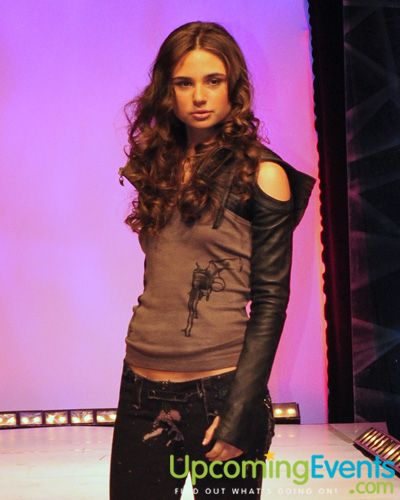 Photo from Philly Fashion Week 2010 (Wednesday - Gallery 2)