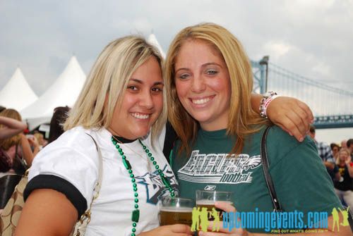 Photo from Sippin By The River 2008 (Gallery 1)