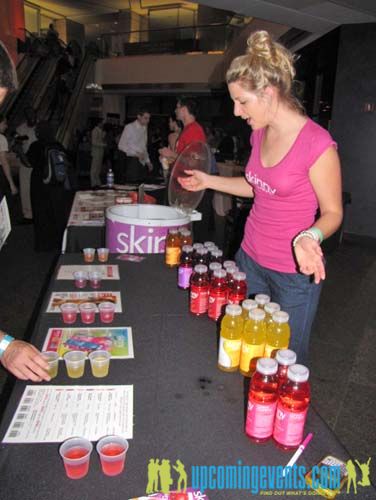 Photo from 2010 Young Professionals Expo (Gallery 3)