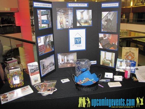 Photo from 2010 Young Professionals Expo (Gallery 3)