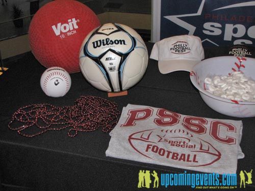 Photo from 2010 Young Professionals Expo (Gallery 3)