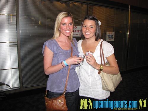 Photo from 2010 Young Professionals Expo (Gallery 3)