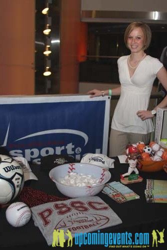 Photo from 2010 Young Professionals Expo (Gallery 2)