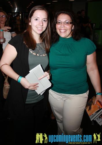 Photo from 2010 Young Professionals Expo (Gallery 1)